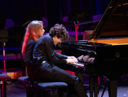 GALA | Musique